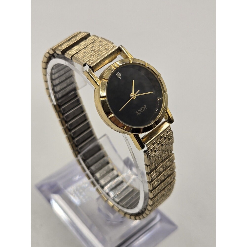 Designer Watch Classic Genuine Diamond Quartz Gold Tone Woman’s New Battery - Picture 3 of 9